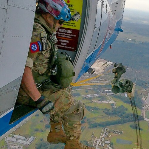 Chief red button pusher at Bob’s school of in flight missile repair