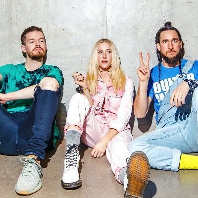 Merry Christmas Eve everyone! 🎄