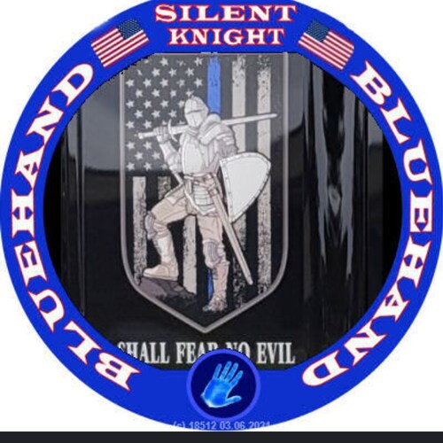 Independent constitutionalist 
         live Free Or Die
  #Thepeoplesconvoy
 #themighty200+
 #inthelitterboxgang
 #blue...