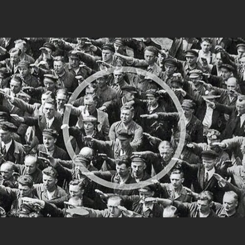 Freiheitliebender Familienvater
Selbstdenker
"Si vis pacem para bellum"