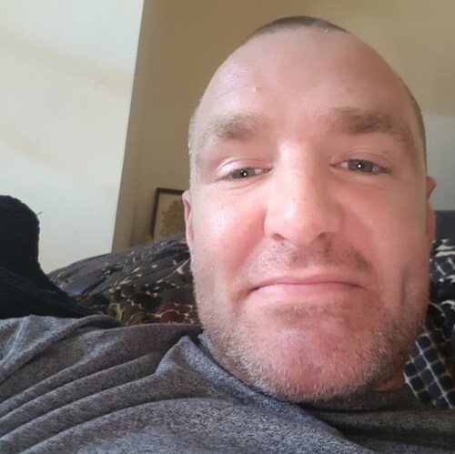 I will follow back any1,but if u unfollow me as soon as I do ur a cxxt.ifb all from usa,uk,China, canada,Africa  anywhere ,i love everyone,except  FUCK ISRAEL.