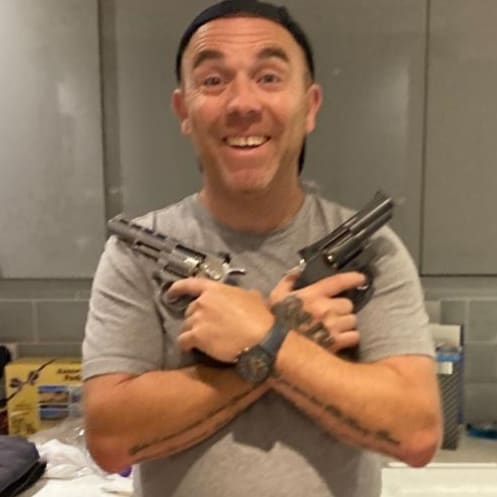 not masked,
not jabbed,
not brainwashed,
not arsed!
Fuck off with your dm's, I'm not interested in crypto or love!
