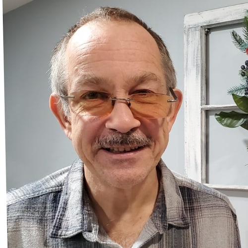 Not Twitter refugee and new to social media, I am a veteran, who swore the oath, who served honorably.  A president dish...