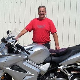 @diamondandsilk I’ll be happy to turn in any guns, when all the criminals have theirs taken away! Bless your hearts ...