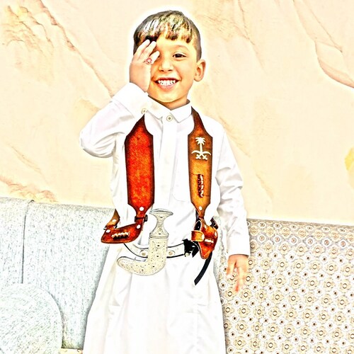 ولا تُعطِيَنَّ الرَّأيَ من لا يُريدُهُ 
‏فلا أنتَ محمودٌ ولا الرَّأيُ نافِعُهْ(الشافعي)