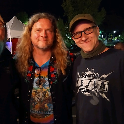 We The People...

Hodor!