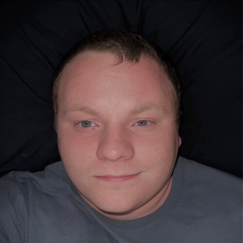 •21•
•UC’24•
•HCHS’20•
•Sc - JacobAHoward00•