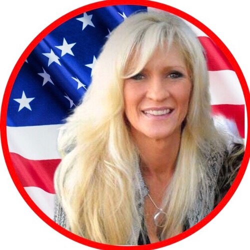 Medical Technologist
 [Lab🦠🔬]   Conservative  #ProLife 
 🗽Proud Patriot 🇺🇸#Trump #IFAP 
🅰️RoLLTide 🐘#pureblood 🩸
#JesusChristisMyKing 🎚 #ROAR
