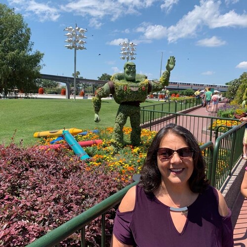Cansada ,brasileira ,secretaria avó da Julie❤❤🇧🇷🇺🇸🇧🇷🇺🇸🇺🇸🇧🇷💚💛💚💛