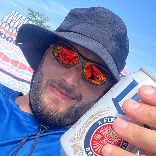 访问 JDubs4136 在 GETTR 上的个人资料。查看他们的帖子、照片、视频，并在社交平台上与他们联系。