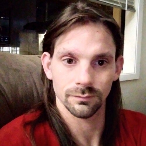 im a patriot living in Reedsport, OR. most of the area are patriots like me MAGA