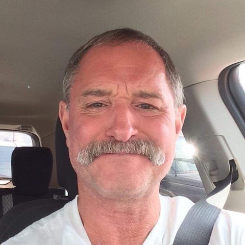 Equine Hoof Rehab 🍊 God 🍊 Constitution 🍊 Conservative 🍊 1A & 2A 🍊 Veterans 🍊 Freedom 🍊 John Wayne 🍊 #MAGA 🍊 Ame...