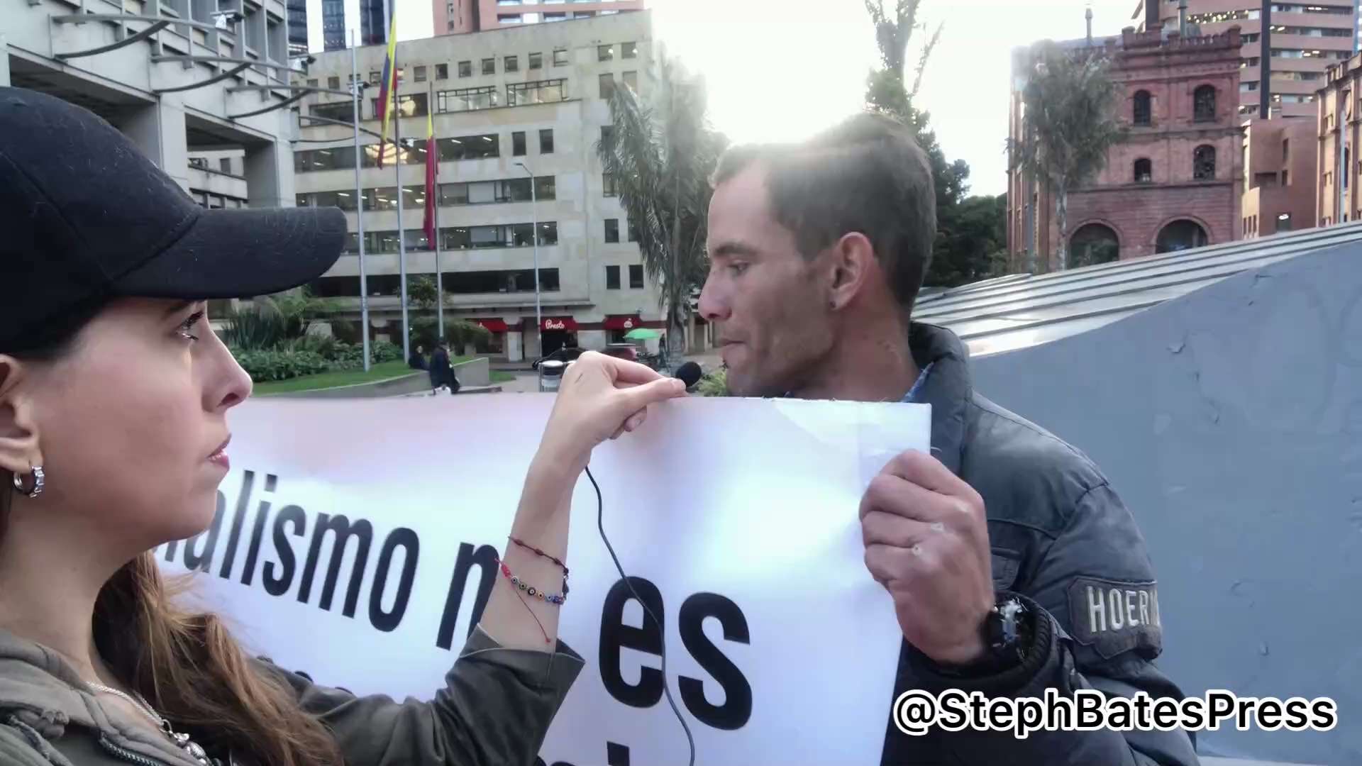 “El socialismos es la repartición igualitaria de la miseria” palabras de un venezolano que sufrió en...