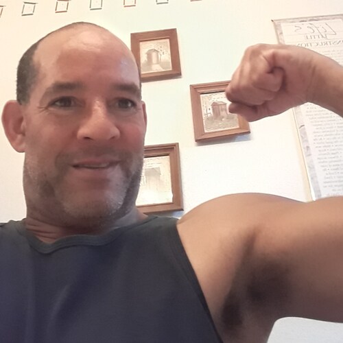 TRUMP WON, GOD IS KING AND I LOVE ANIMALS AND VETS!  WILL NOT FOLLOW FOREIGN LANGUAGE PEOPLE!