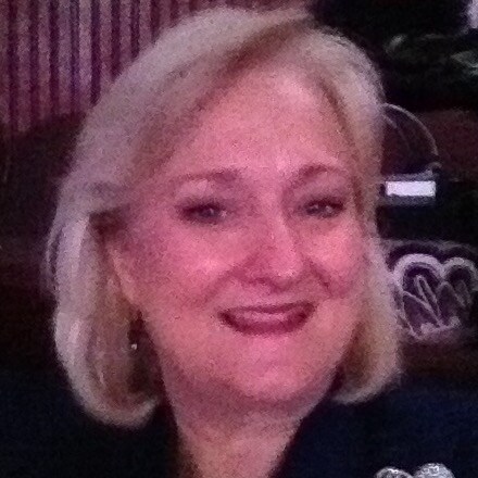 Married Mom of 2 who loves Jesus and making women look beautiful with MK!