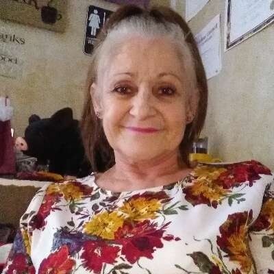 Trump supporter, Grandmother, and I love America 🇺🇸