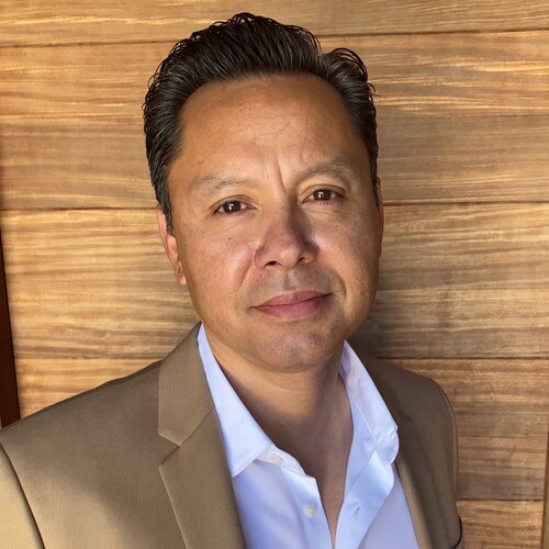 Silicon Valley Investor/ Hardcore Conservative