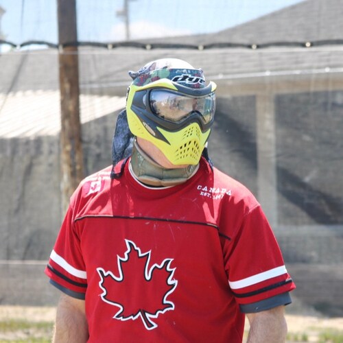 0341 Marine des Étas-Unis. Hockey (Allez Remparts). Husband/Father. Electrical Engineer.Former Hacker. American Canadien...