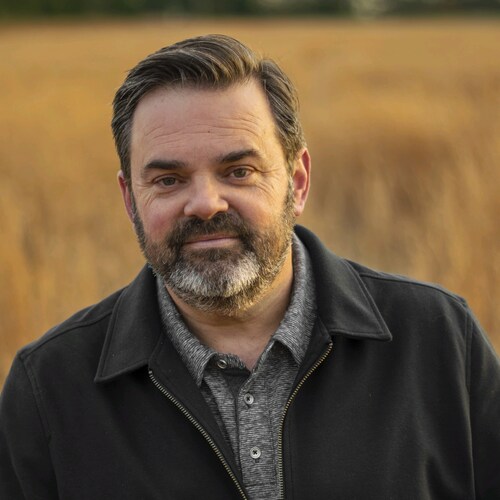 Christian dad, husband, son, musician, songwriter, theologian and top producing Realtor living in the Nashville, TN area...