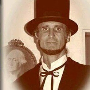 Counselor #CREATORS (Conspiracy Realist Educator Activist Truther Organizer Reader Socializer), Salt Life Singer, & #Abr...