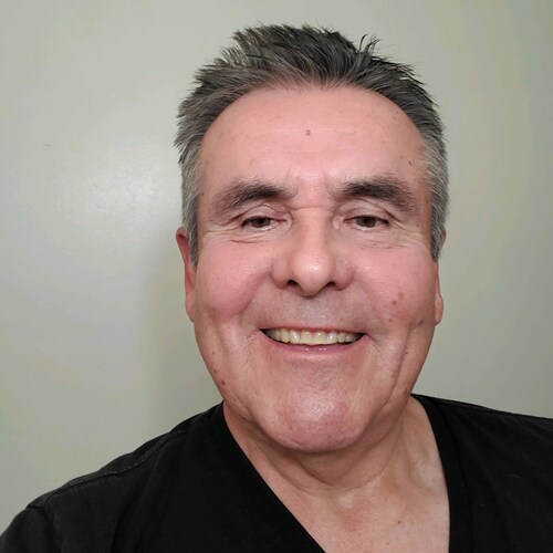 Freedom Lover. Patriot.  
Alex Jones is right.
Ex Contractor.