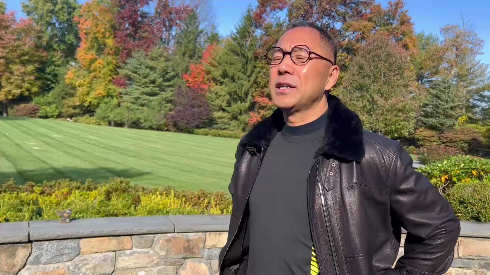 2022.10.18 尊敬的战友们好……共产党的腐败、傲慢狂妄自大会随着二十大提出的惊涛骇浪将整个中华民族带向地震山摇 水深火热的深渊中……珍惜上天送给我们无苗健康的未来…做好一切渡过疫苗灾难的准备…...