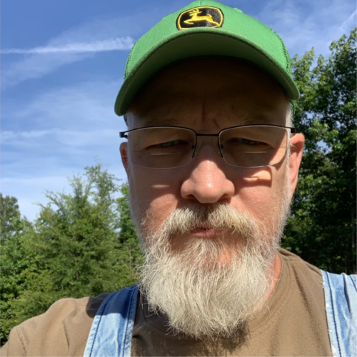 Christian, Married, Retired Army Airborne, MAGA, Unvaxxed. Imagine the USA if the founders never brought slave #1 here. Proud white man! FJB!