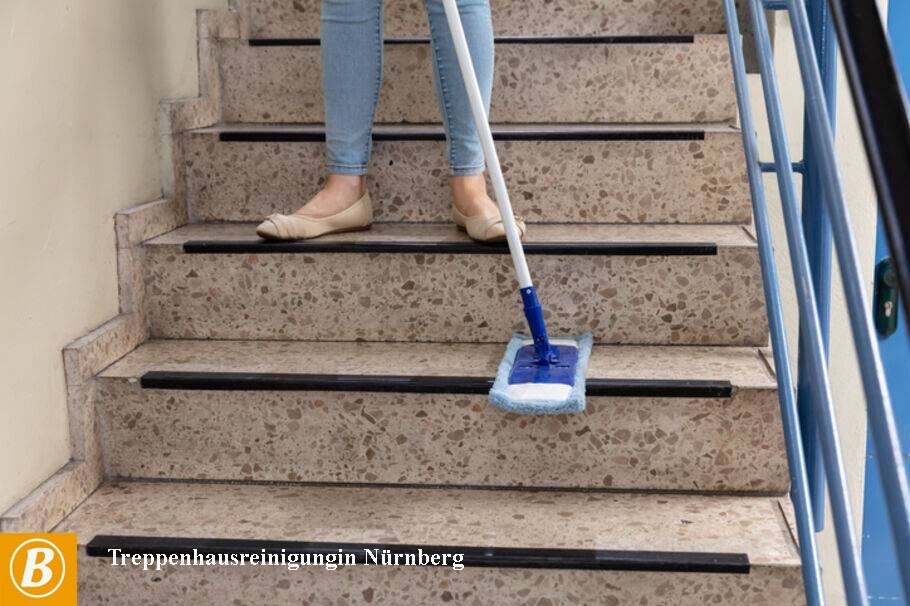 Treppenhausreinigung in Nürnberg im Mehrfamilienhaus: Wann Mieter zahlen oder putzen müssen

Müssen ...