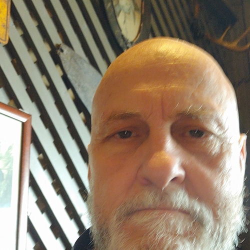 Dana Robinson On Gettr