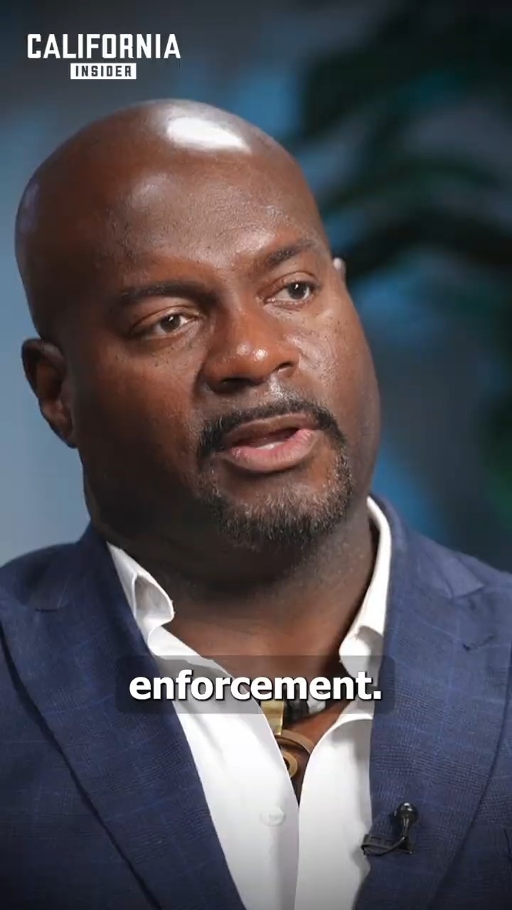 Black Cop Tells What Happened After Being Racially Profiled Twice

Full Video 👉  https://youtu.be/u...