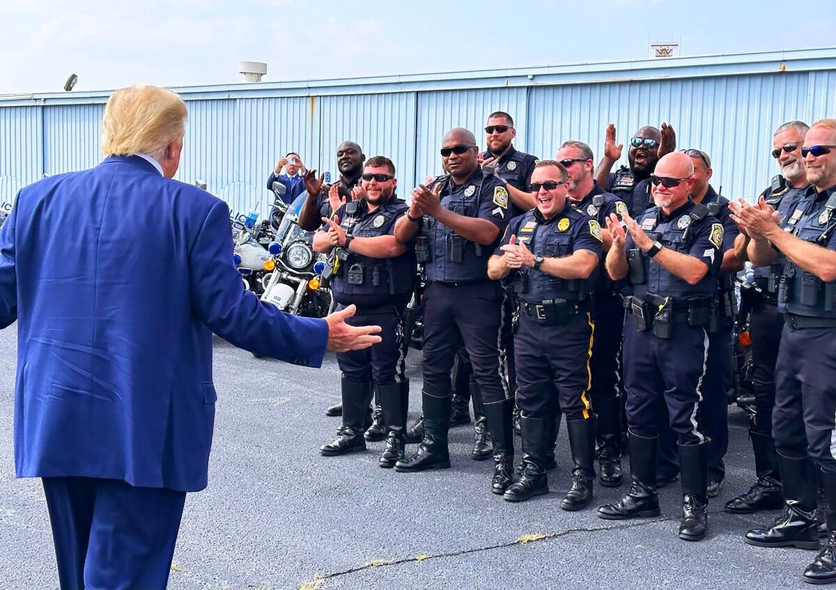 IM HERE TO GET ARRESTED!!!😂😂😂