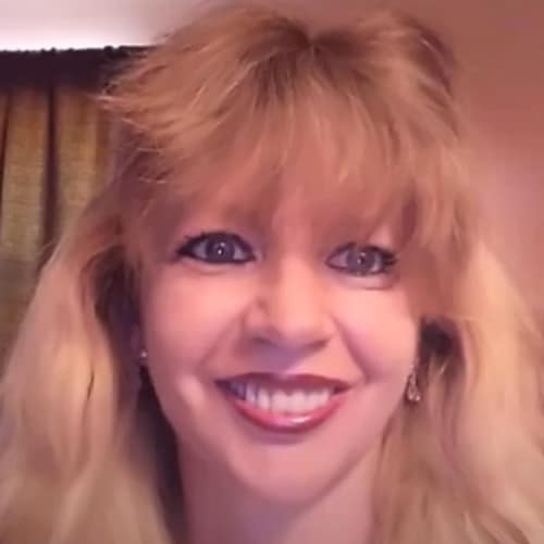 The fbi and CIA are very dangerous people they literally get away with murder m..example JFK  ! 