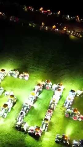 The Swiss farmers have now joined the European wide protests against insane Net Zero policies. 

