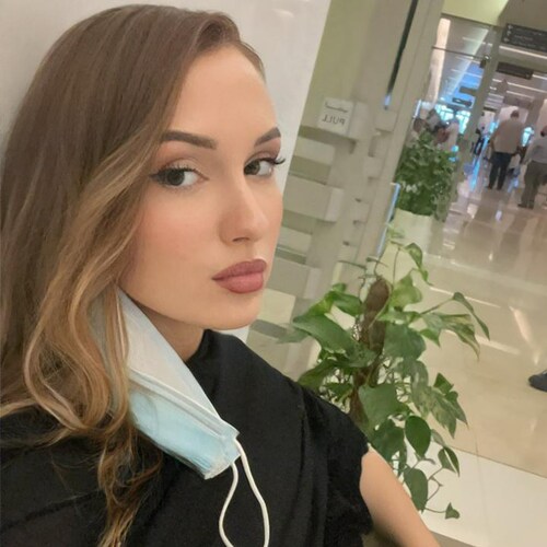 I hope you can get to know and keep in touch with me