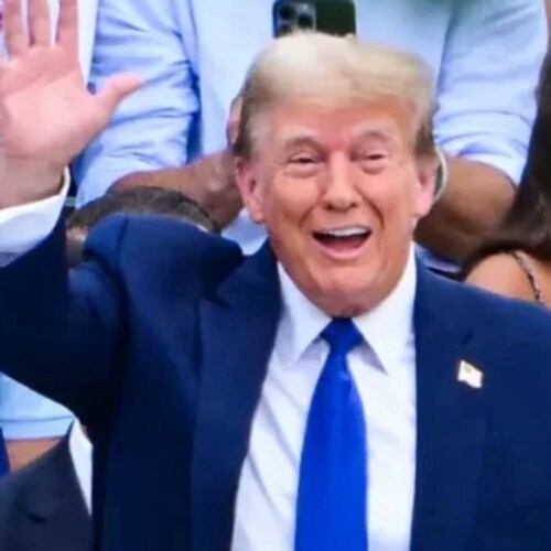 Family w/ Jesus, Justice, Joy, Job & TRUMP WON.  Wife to an AMAZING husband and Mother to a Brilliant Healthcare Hero. M...