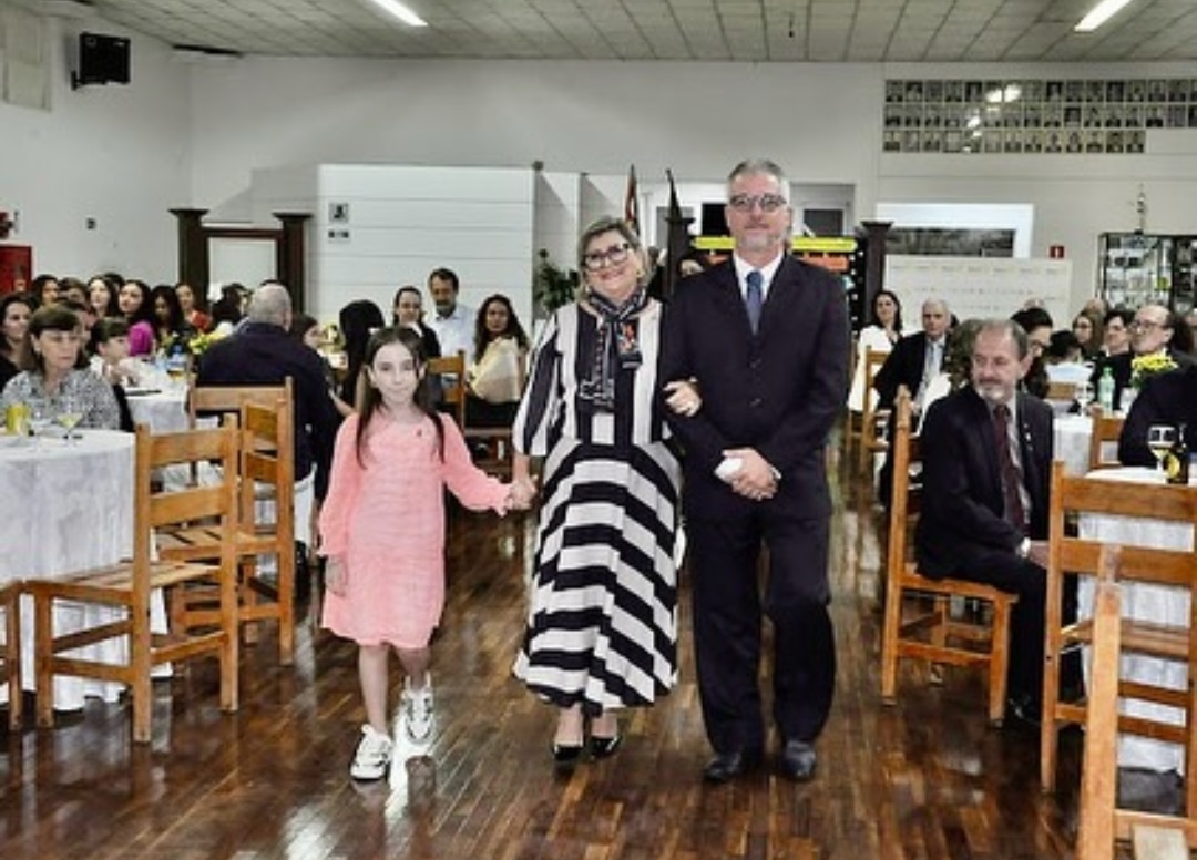 Texto da Casa da Amizade de Itápolis:

Foi realizada no dia 02 de julho a Solenidade de Transmissão ...