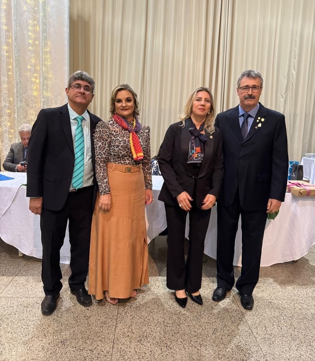 Foi realizada, na noite do dia 13/07, a cerimônia de transmissão e posse do conselho diretor do Rota...