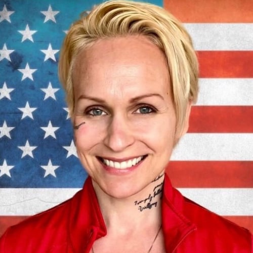 STAND UP AND FIGHT • Out Now! Author • Defender of Freedom • Vegan Patriot • Coach ❤️🇺🇸💪