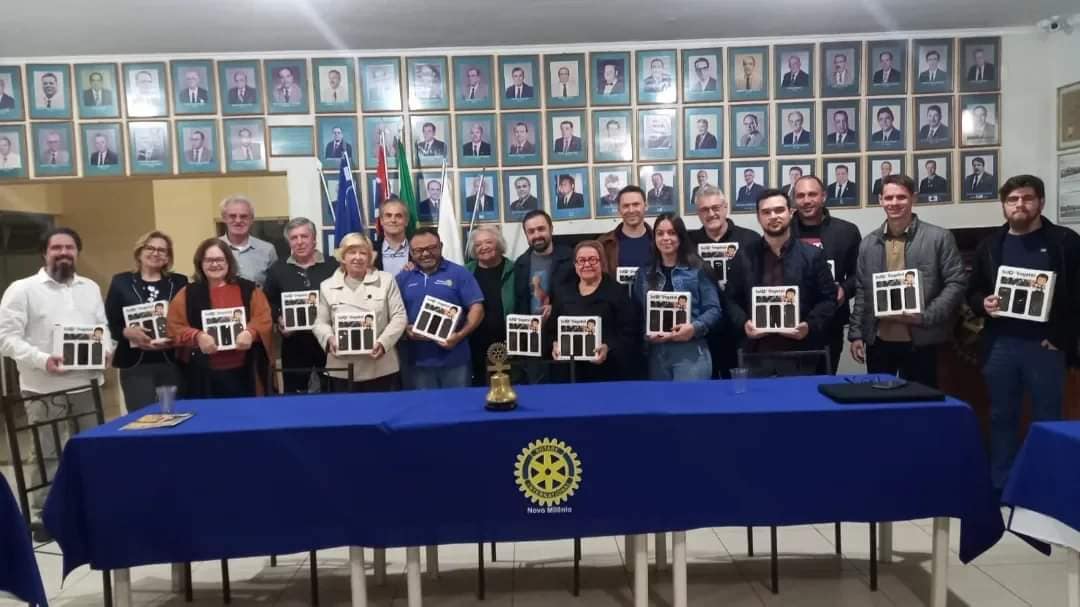 Texto do Gov. José Luiz Pavam:

Nesta segunda-feira, 12, o Rotary Club de Votuporanga - Novo Milênio...