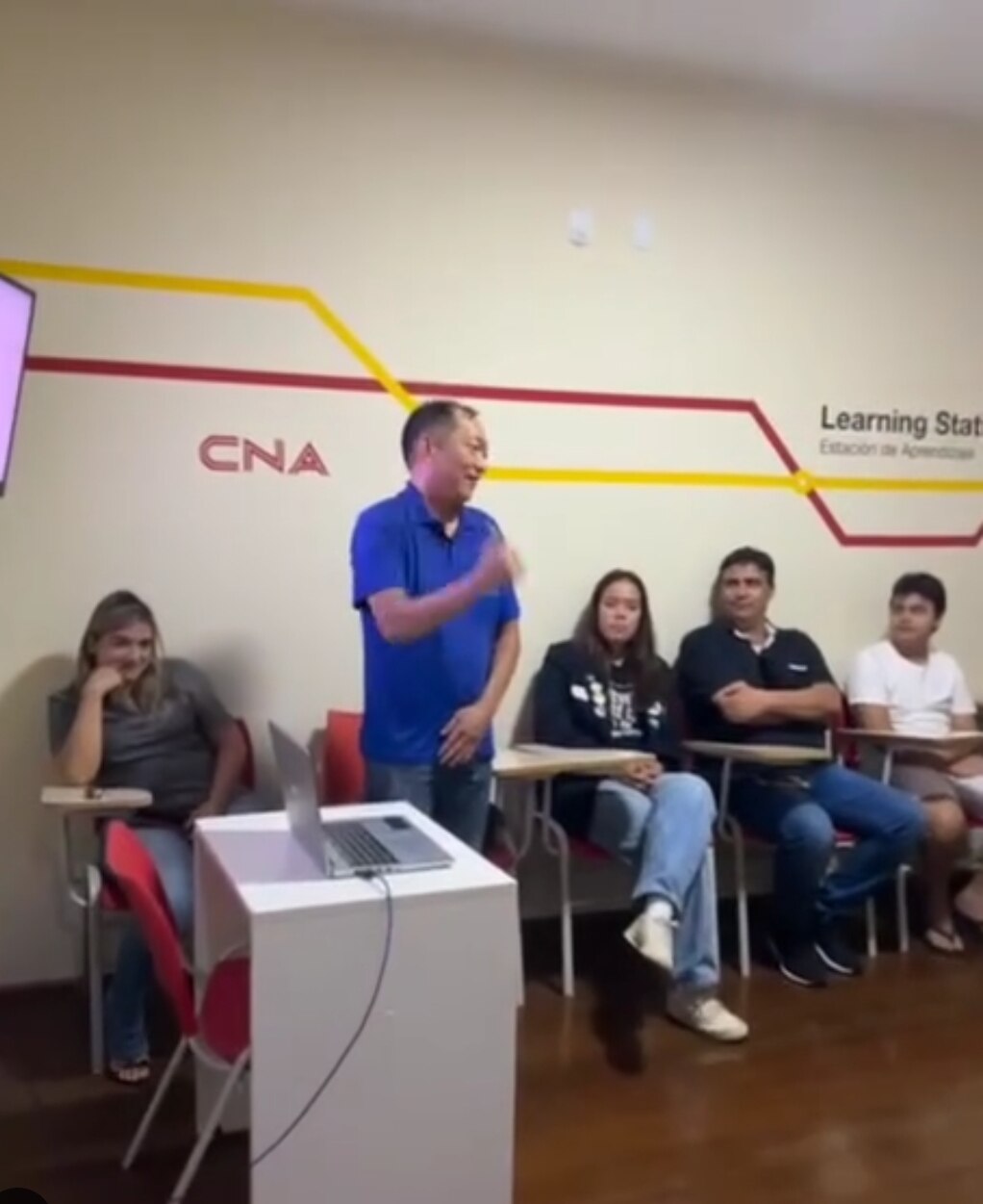 Na noite do dia 15 de agosto de 2024, a pedido da Professora Letícia Fukue, o Oficial de Intercâmbio...