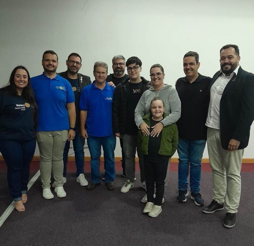 Texto do Rotary Club de Itápolis:

Aconteceu no dia 25 de agosto, o 1° Encontro de Intercâmbio de Jo...