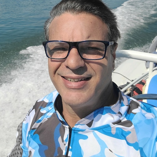 Só o amor incondicional constrói, 10/05/06/05.