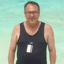 Cristão evangélico, nasci de novo, 12/11/17, republicano liberal, tenho 75 anos, sou bisavô da Maya e do Nyco. Gosto de ...