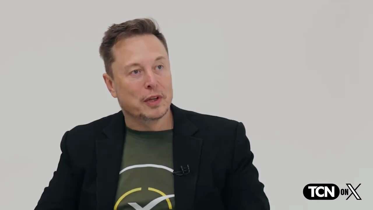 Tucker asks Elon what will happen to 𝕏 if Kamala Harris wins.

MUSK: “They’ll try to prosecute the ...