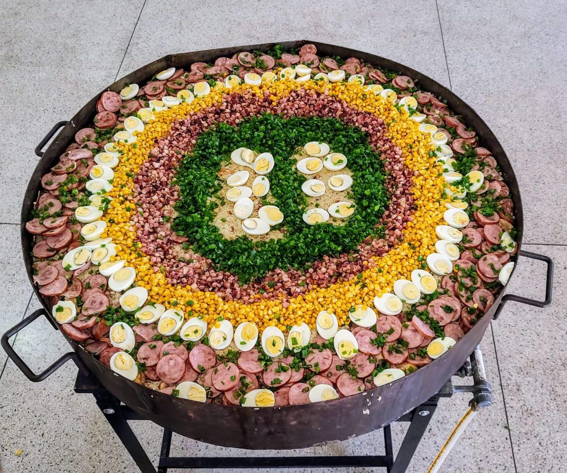 Texto do Rotary Club de Jahu - Leste:

Nesse sábado (05), foi dia de realizar o tradicional almoço p...