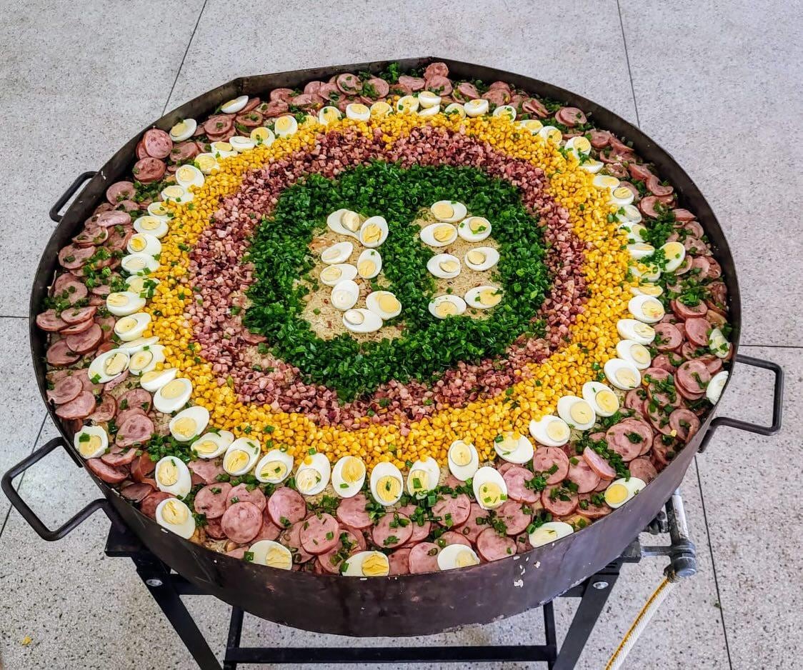 Texto do Rotary Club de Jahu - Leste:

Nesse sábado (05), foi dia de realizar o tradicional almoço p...