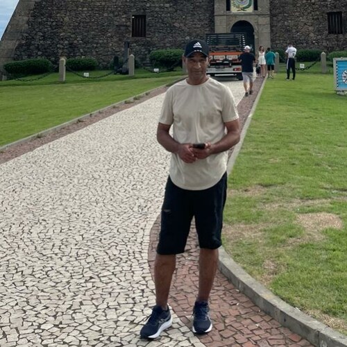 Visit icscastro's profile on GETTR. View their posts, photos, videos, and connect with them on the social platform.