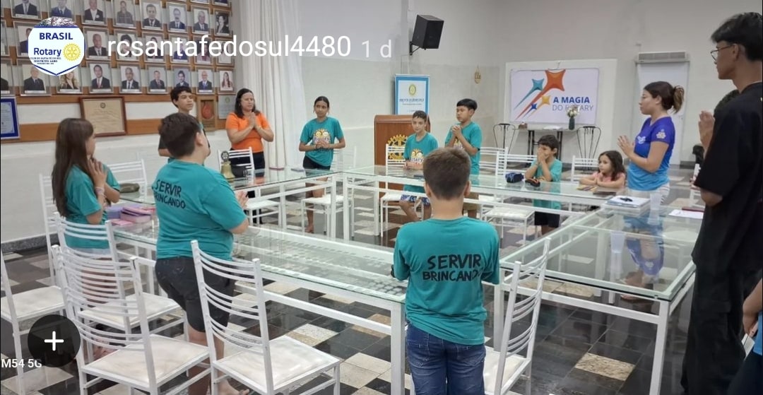 No dia 21 de outubro de 2024 durante a Reunião do Rotary Kids do Rotary Club de Santa Fé do Sul os a...