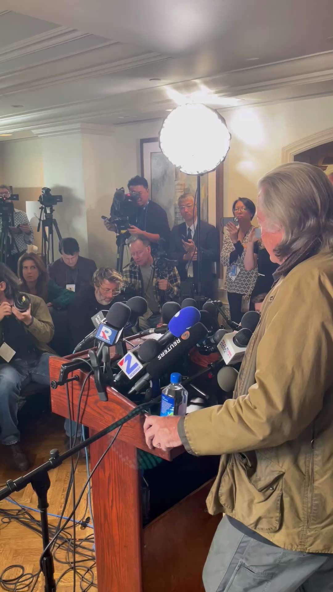 Steve Bannon had incredible support today—thank you to everyone who came out! It’s definitely one fo...