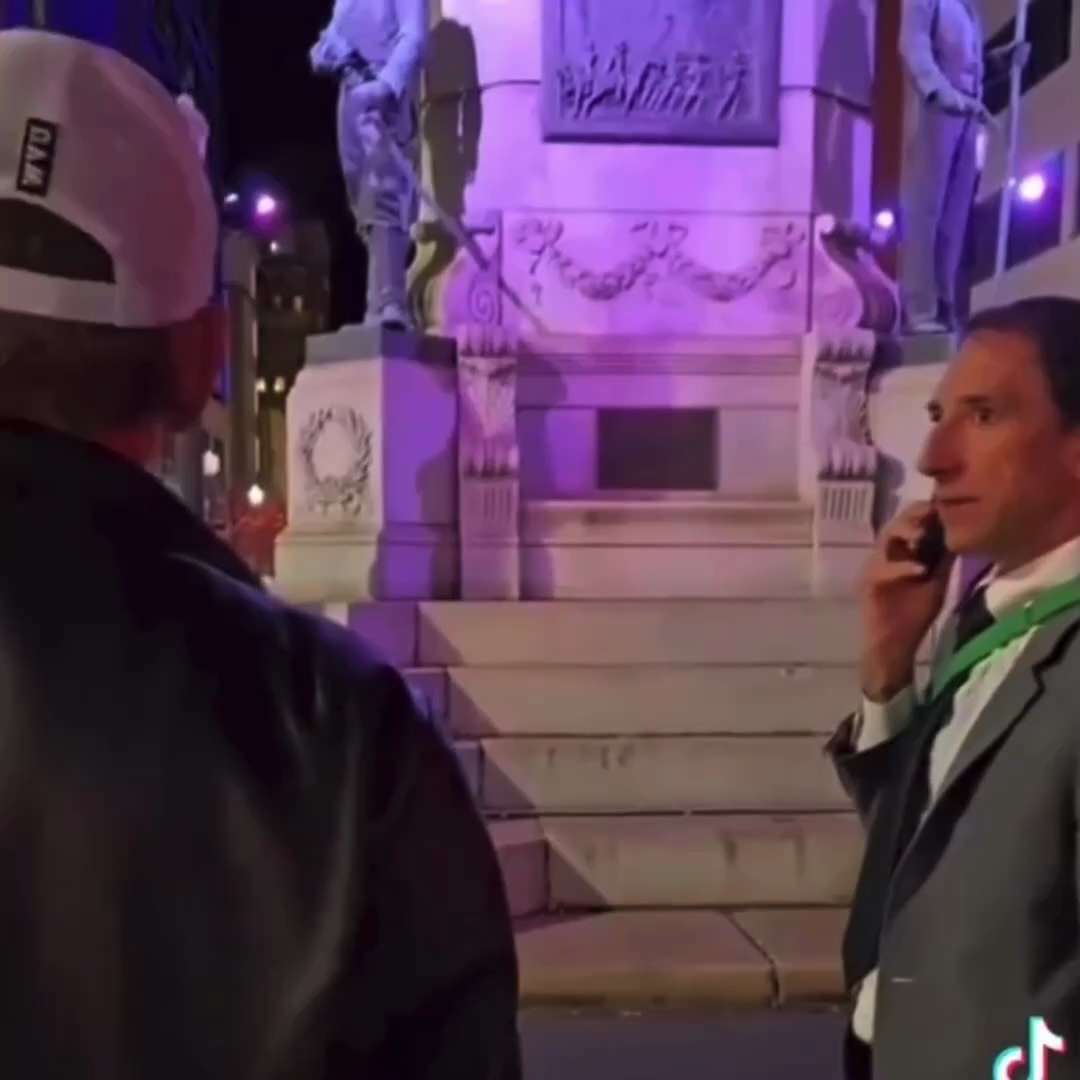 PENNSYLVANIA DOES NOT PUT UP WITH LIBERAL BULLSHIT

DEMOCRAT MAYOR MATT TUERK TRIES TO PULL PERMITS ...